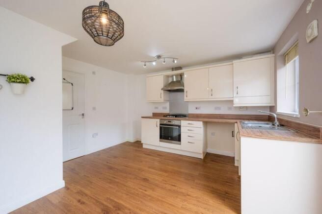 Property photo 3 of 18 Kitchen -1