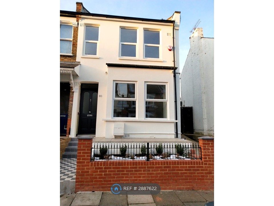 Property photo 1 of 11 Front