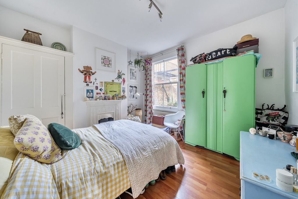 Property photo 3 of 20 Picture No. 12