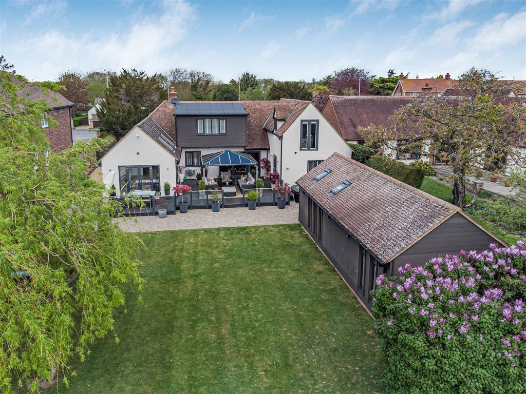 Property photo 2 of 41 38_78593.Jpg