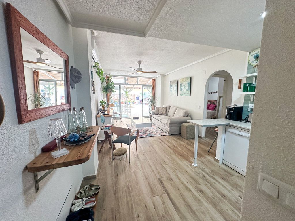 Property photo 2 of 47