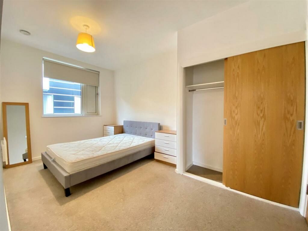 Property photo 3 of 8