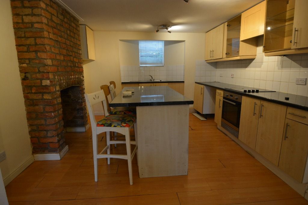 Property photo 2 of 6