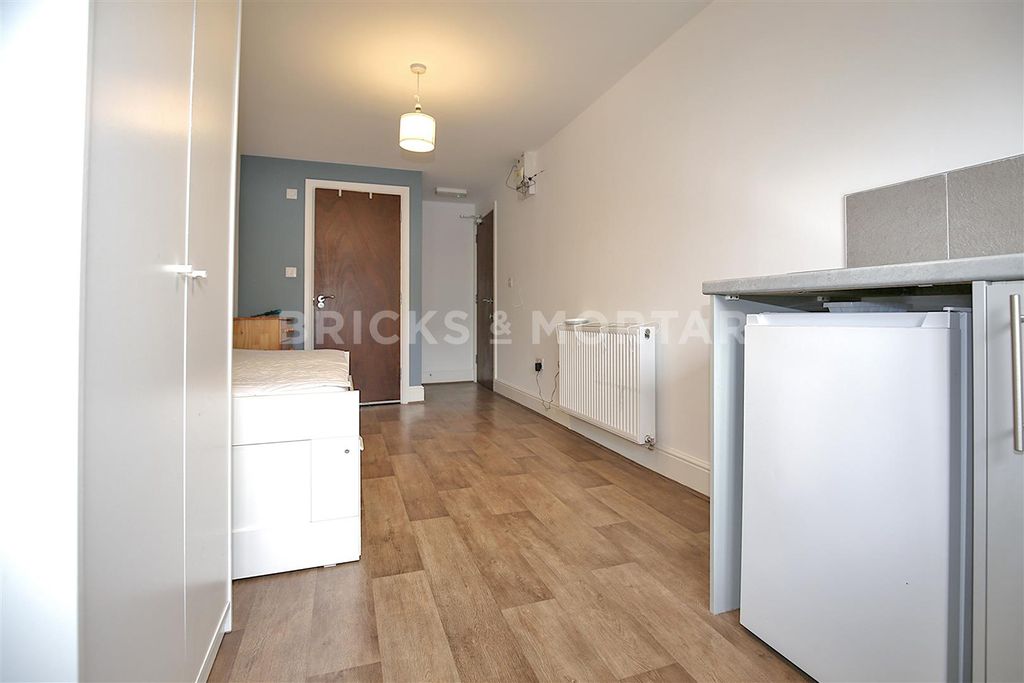 Property photo 2 of 7 Okx9Hu10Q1Njopk2.Jpg