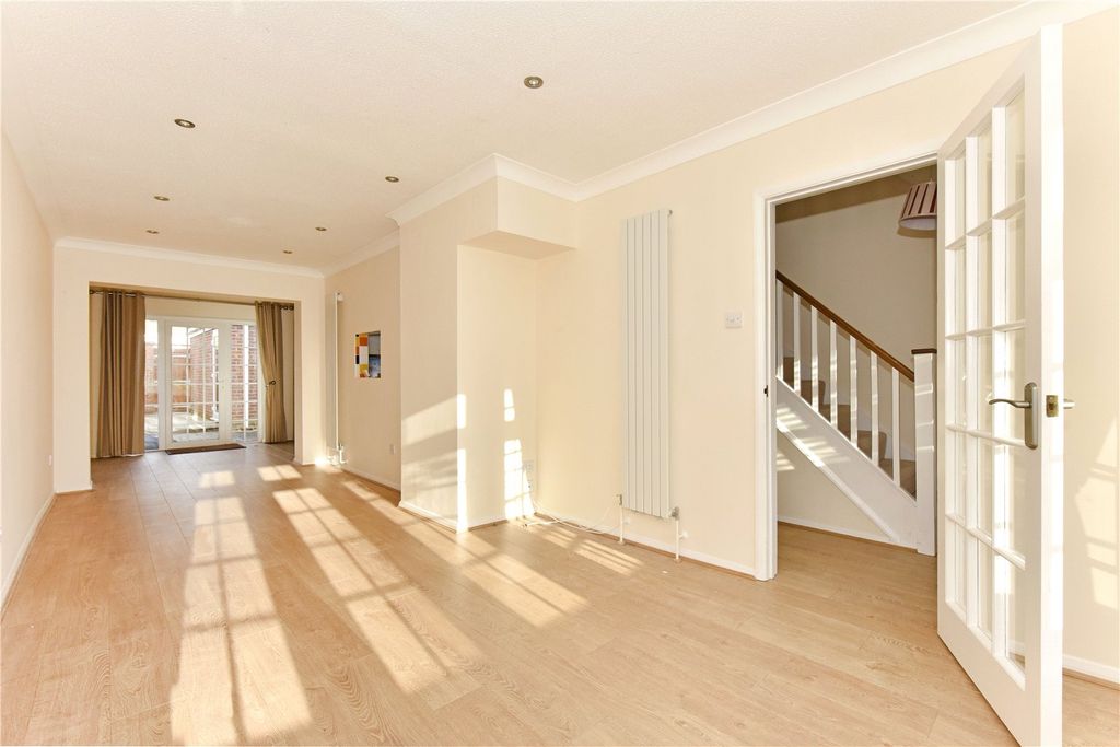 Property photo 2 of 8 Living/Dining Room