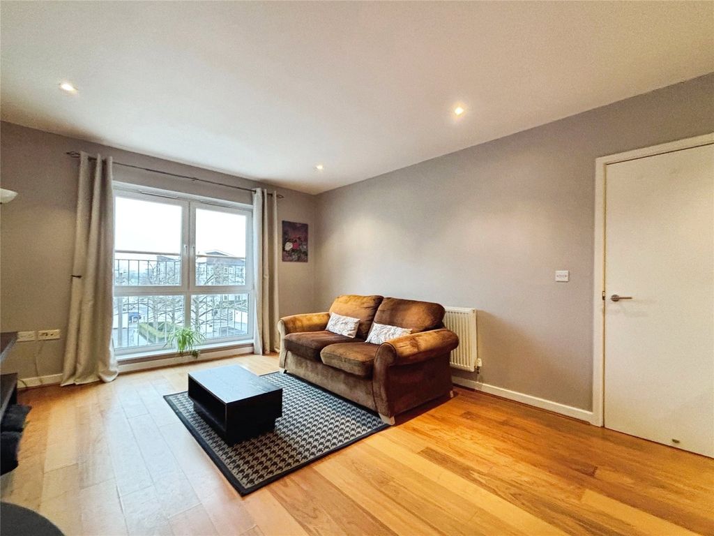 Property photo 2 of 10 Picture No. 09