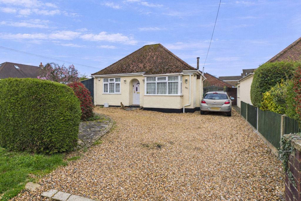 Property photo 1 of 12