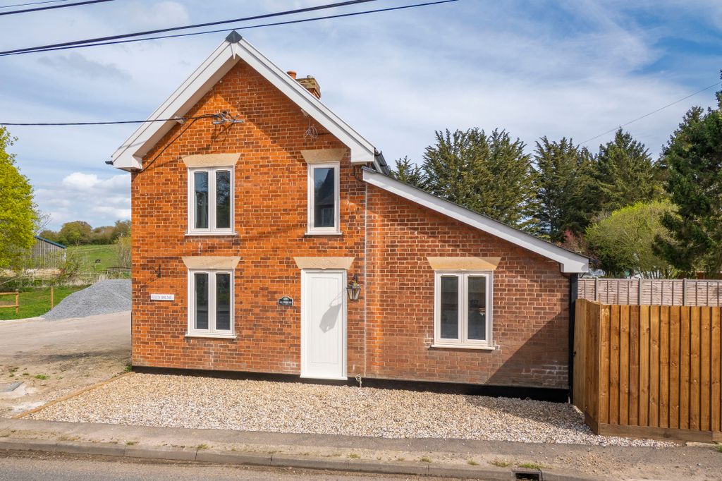 Property photo 2 of 19