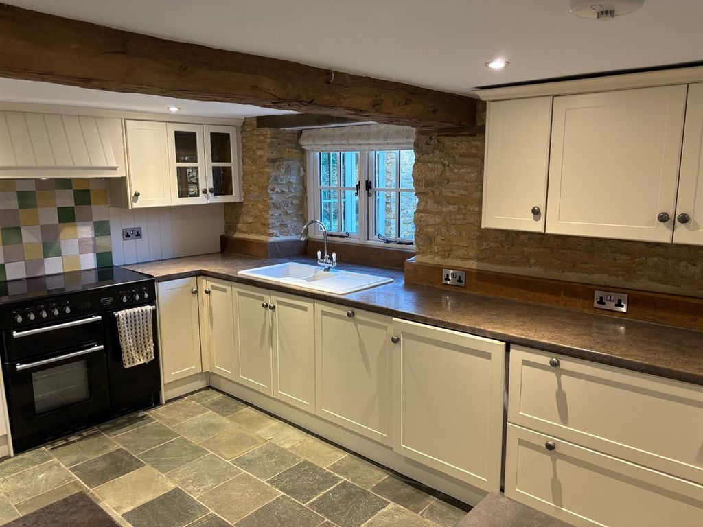 Property photo 2 of 11 3.Jpg