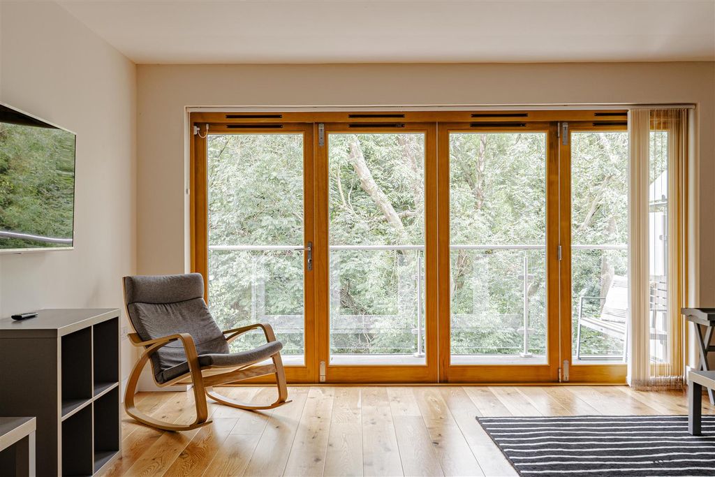 Property photo 3 of 22 L J Imaging-20.Jpg