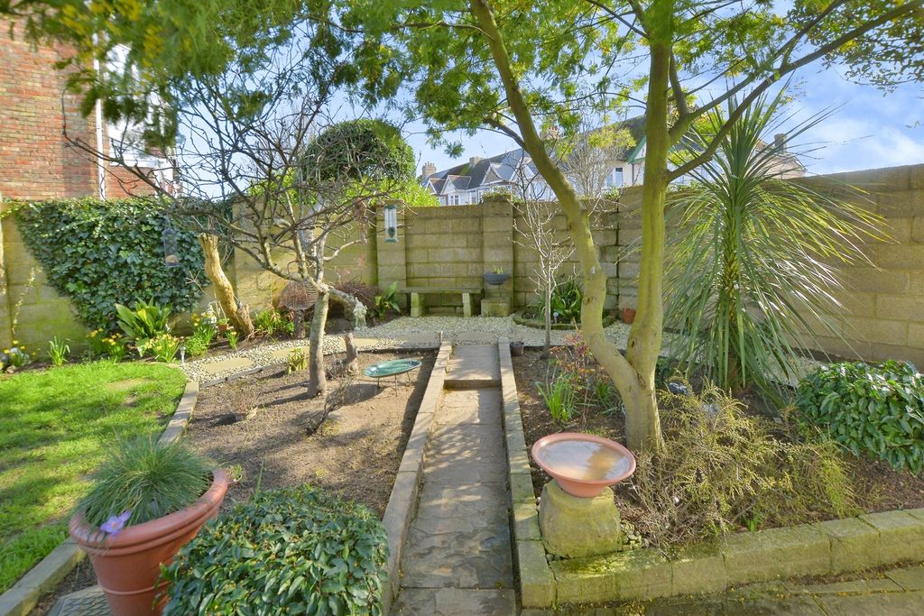 Property photo 3 of 20 Rear