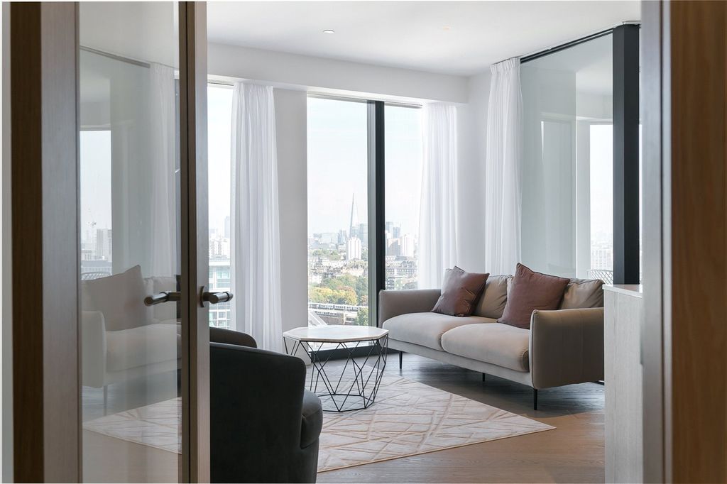 Property photo 2 of 30 Picture No. 01