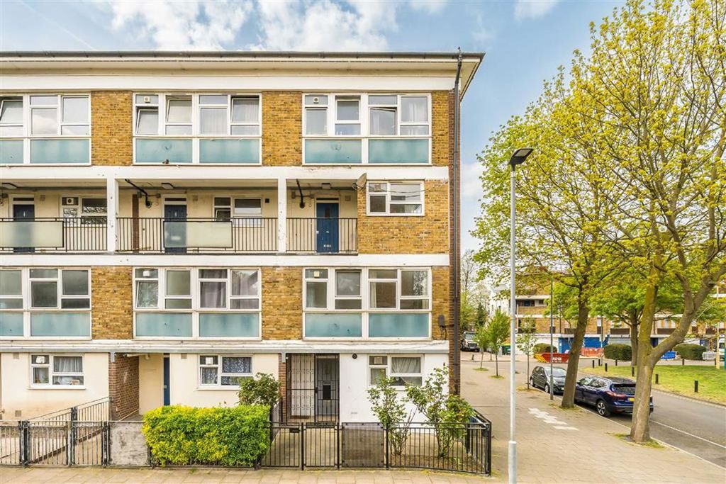 Property photo 2 of 11