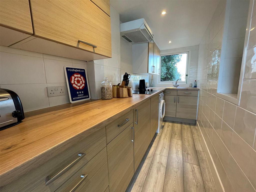 Property photo 3 of 25 9.Jpg