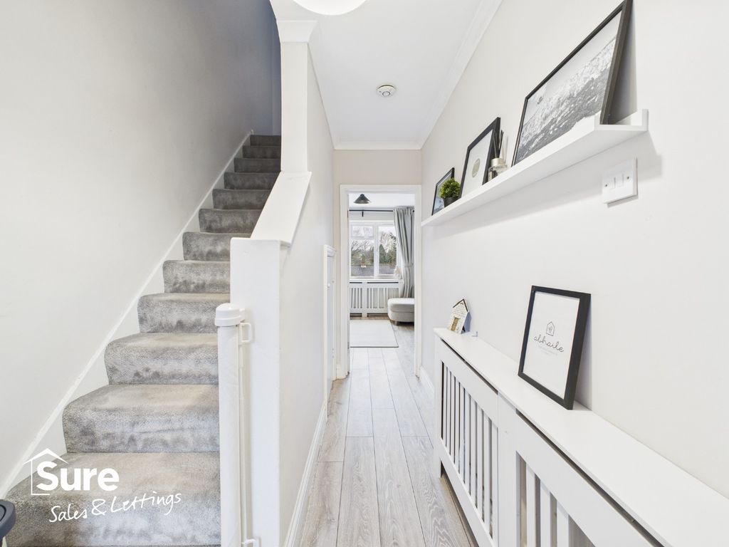 Property photo 2 of 34 4861912