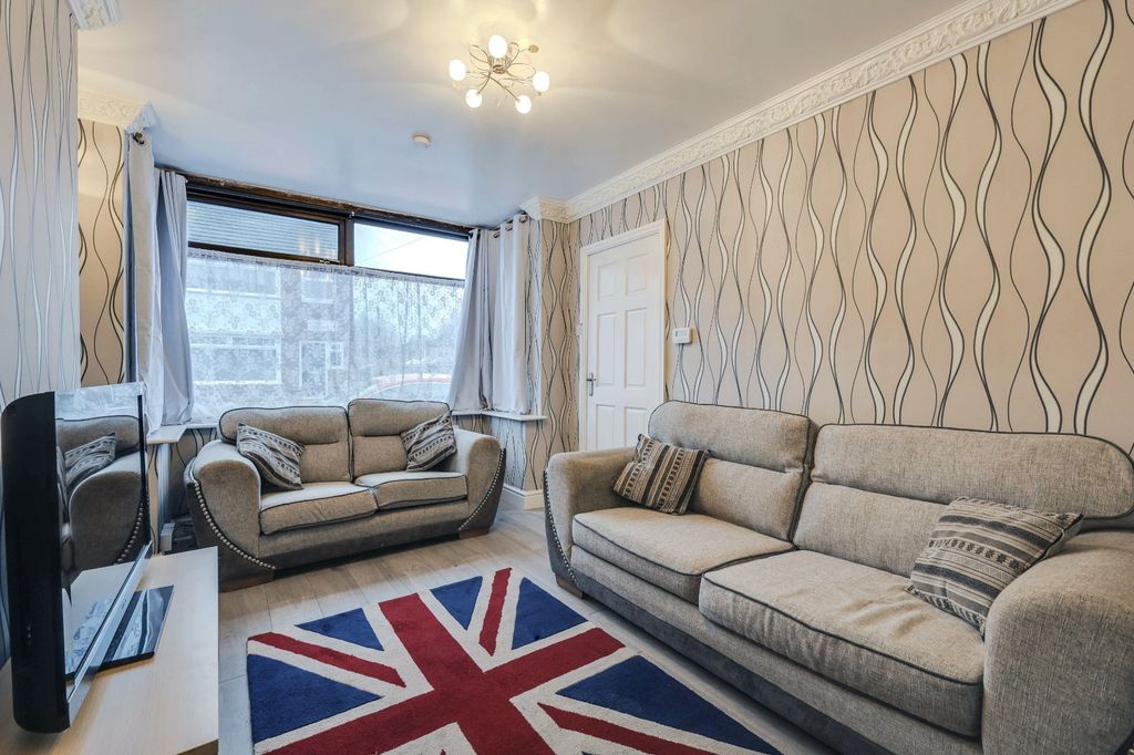 Property photo 2 of 14 Picture No. 01