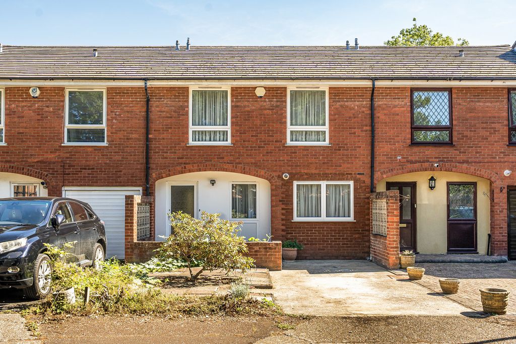 Property photo 1 of 15