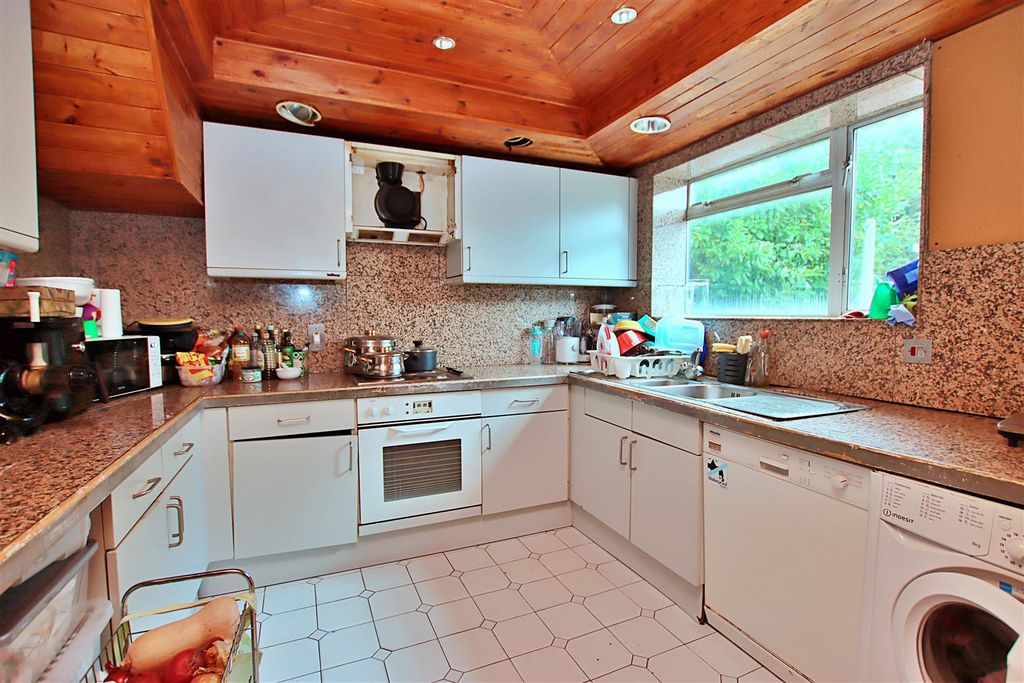 Property photo 2 of 11 Img_7459.Jpg