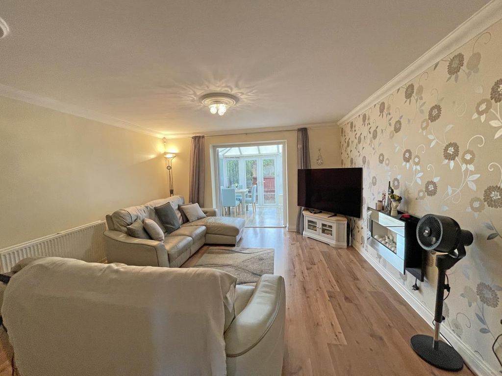Property photo 3 of 16 Coombe Way 6 - Lounge 2.Jpg