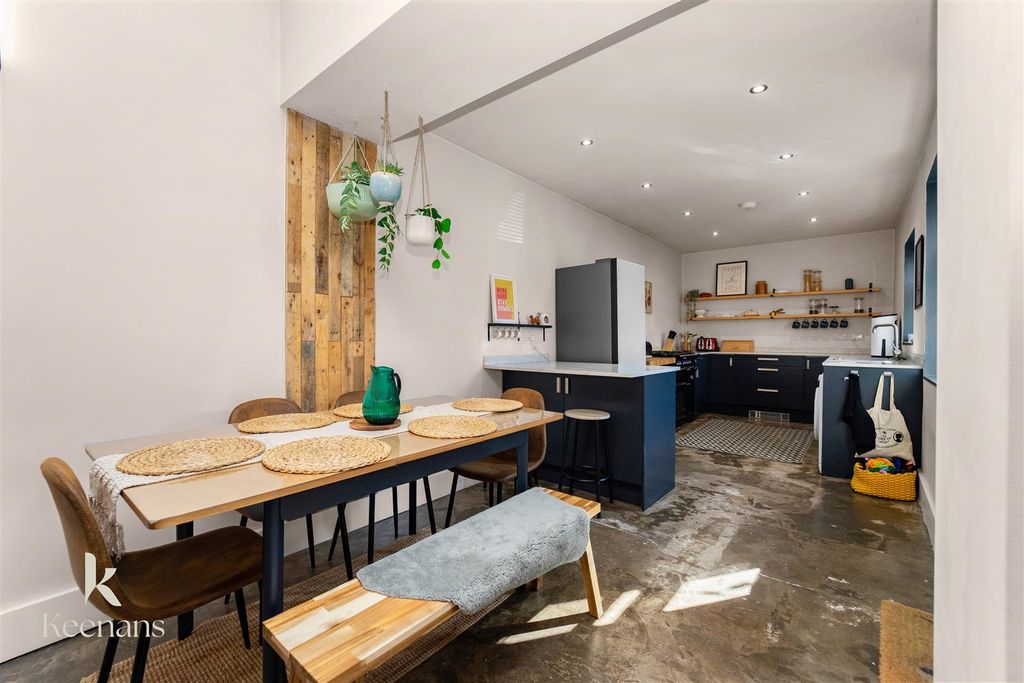 Property photo 3 of 62 Kmt03181.Jpg