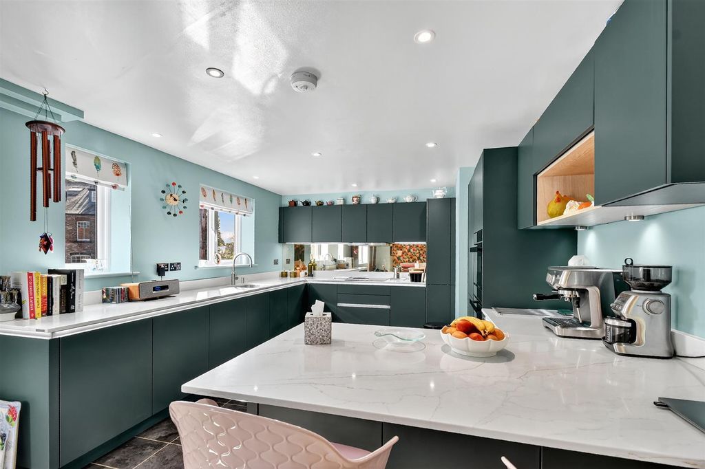 Property photo 2 of 25 024_Dsc_6556.Jpg