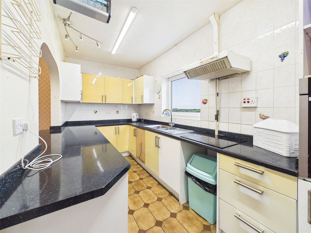 Property photo 3 of 17 Picture No. 03