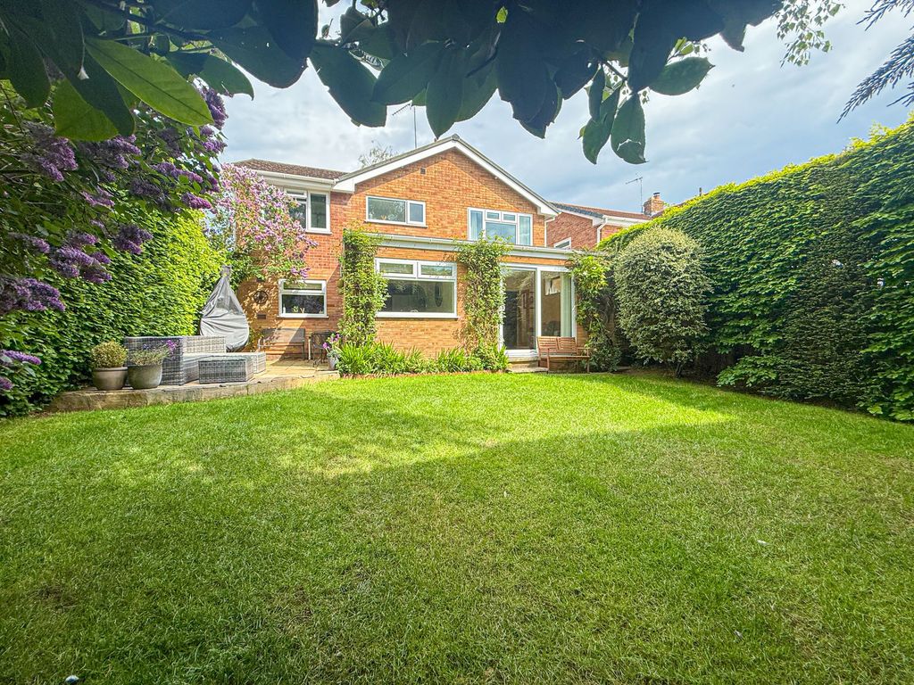 Property photo 3 of 23