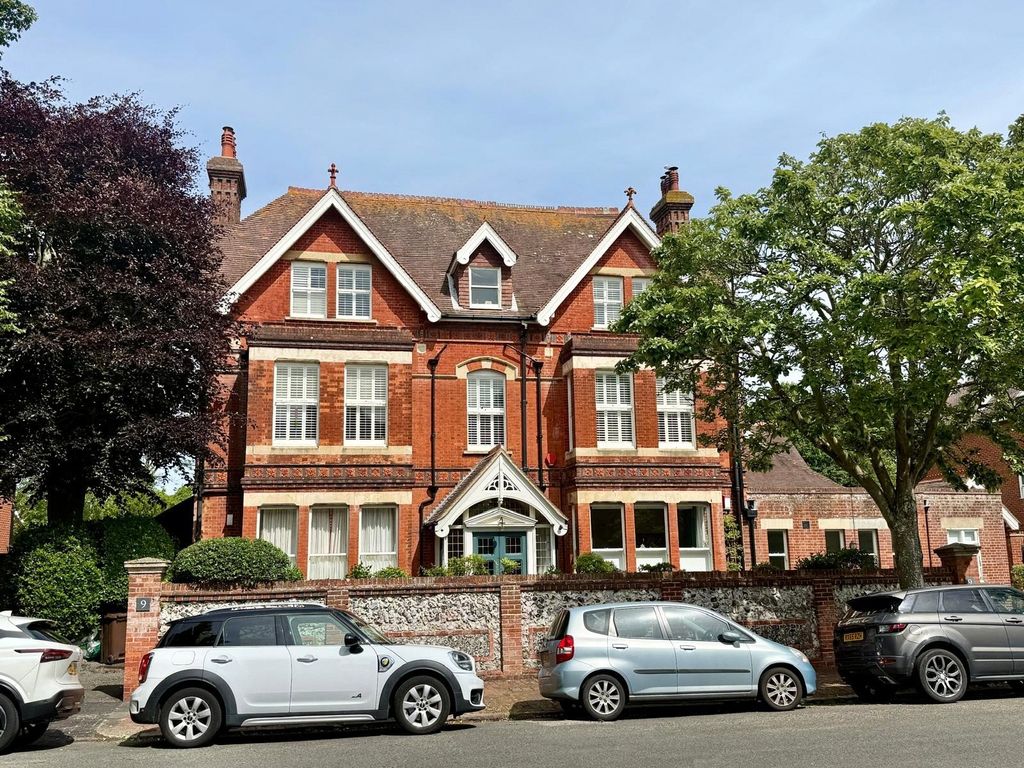 Property photo 1 of 24 Picture No. 40