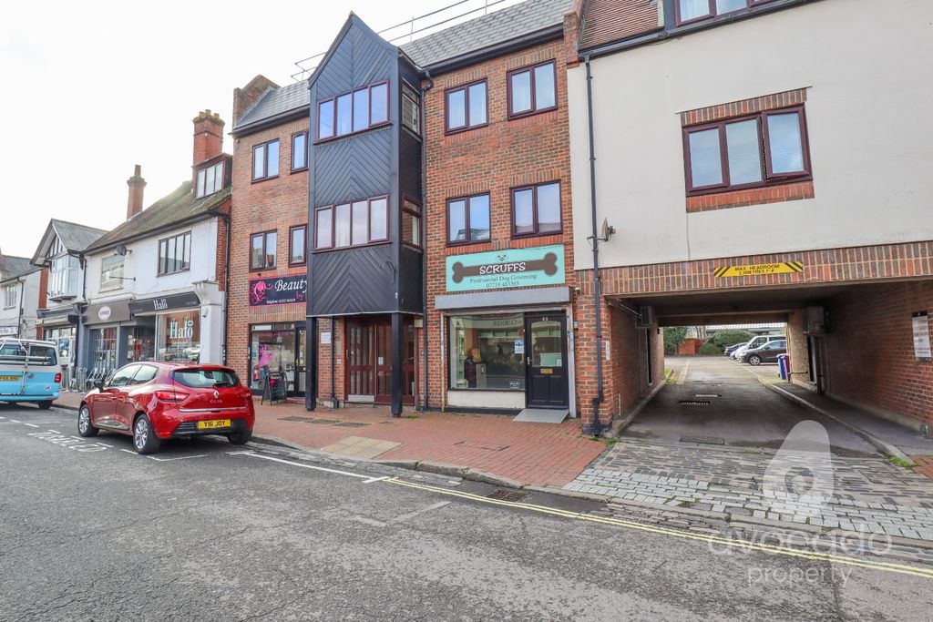 Property photo 1 of 9 4731992