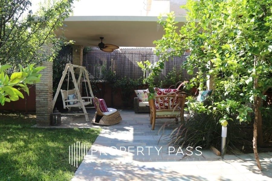 Property photo 1 of 25