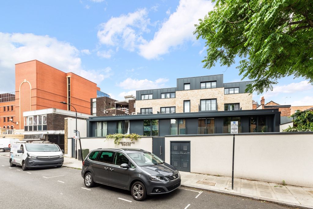 Property photo 1 of 1 Exterior