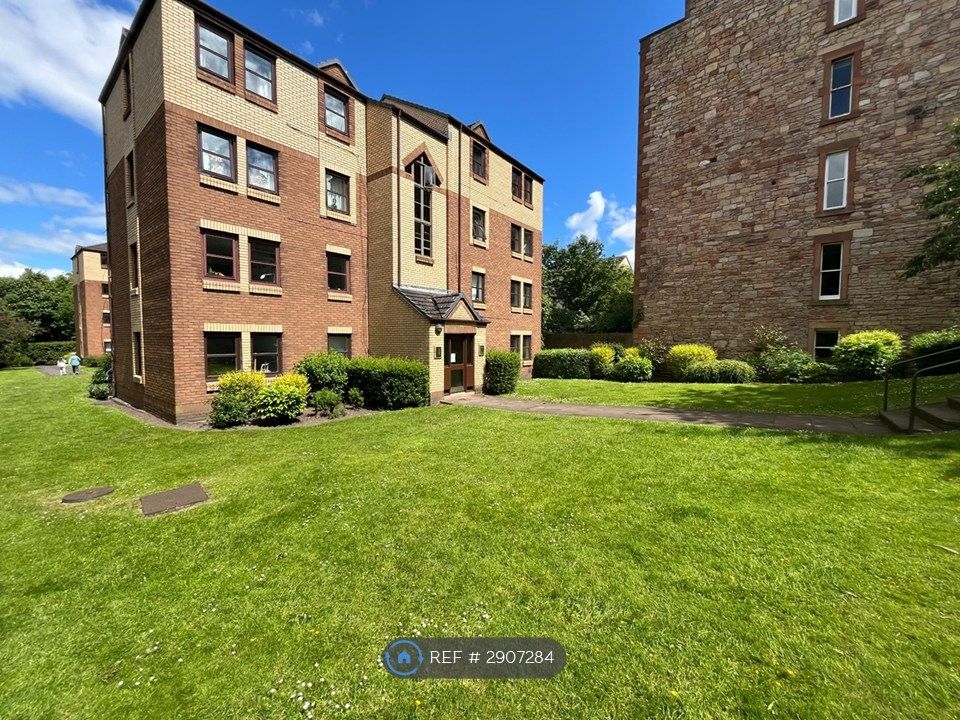 Property photo 1 of 13 Communal Garden