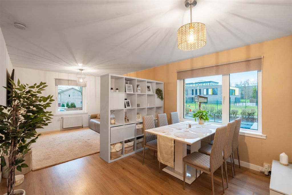 Property photo 3 of 19 Lounge-2.Jpg