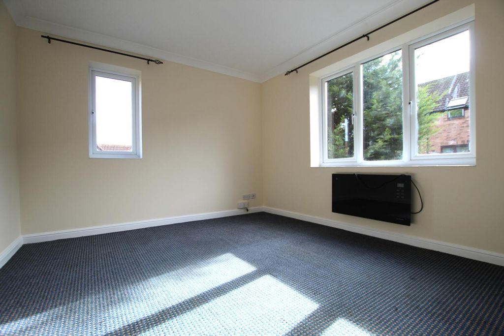 Property photo 2 of 6 Living Room.Jpg