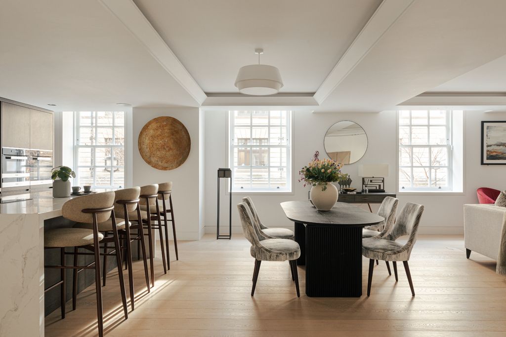 Property photo 1 of 19 Bolsover St-1.Jpg