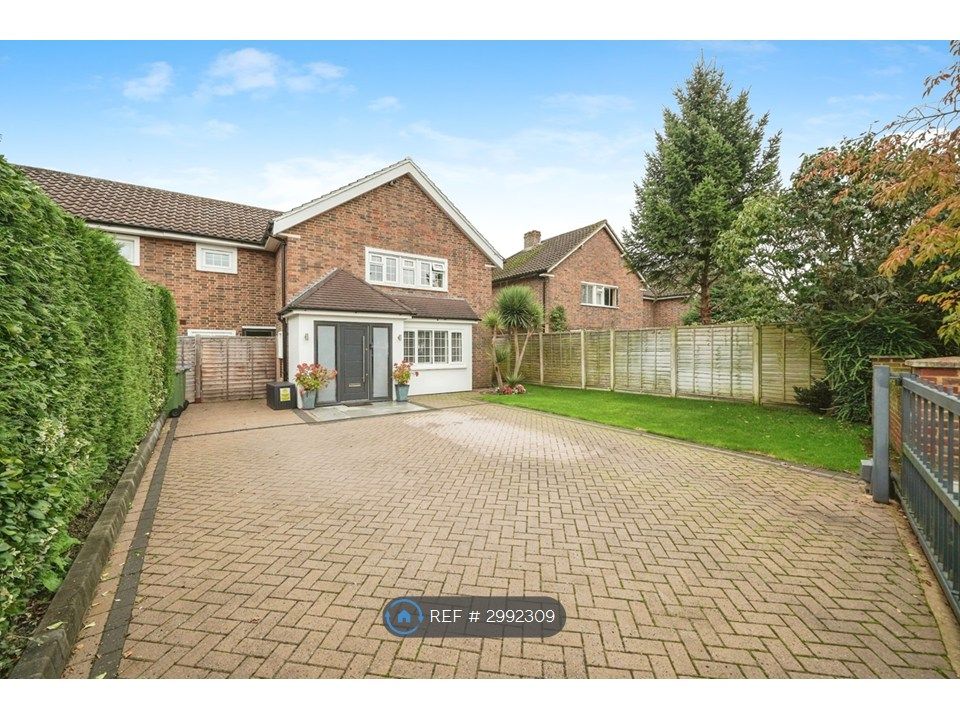 Property photo 2 of 22