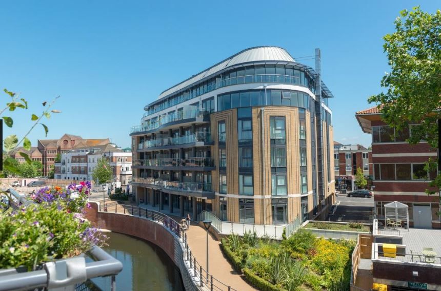 Property photo 1 of 13