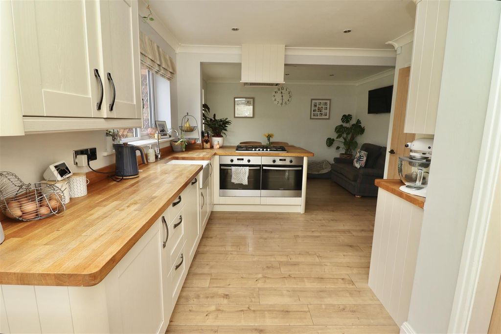 Property photo 2 of 22 Img_6804.Jpg