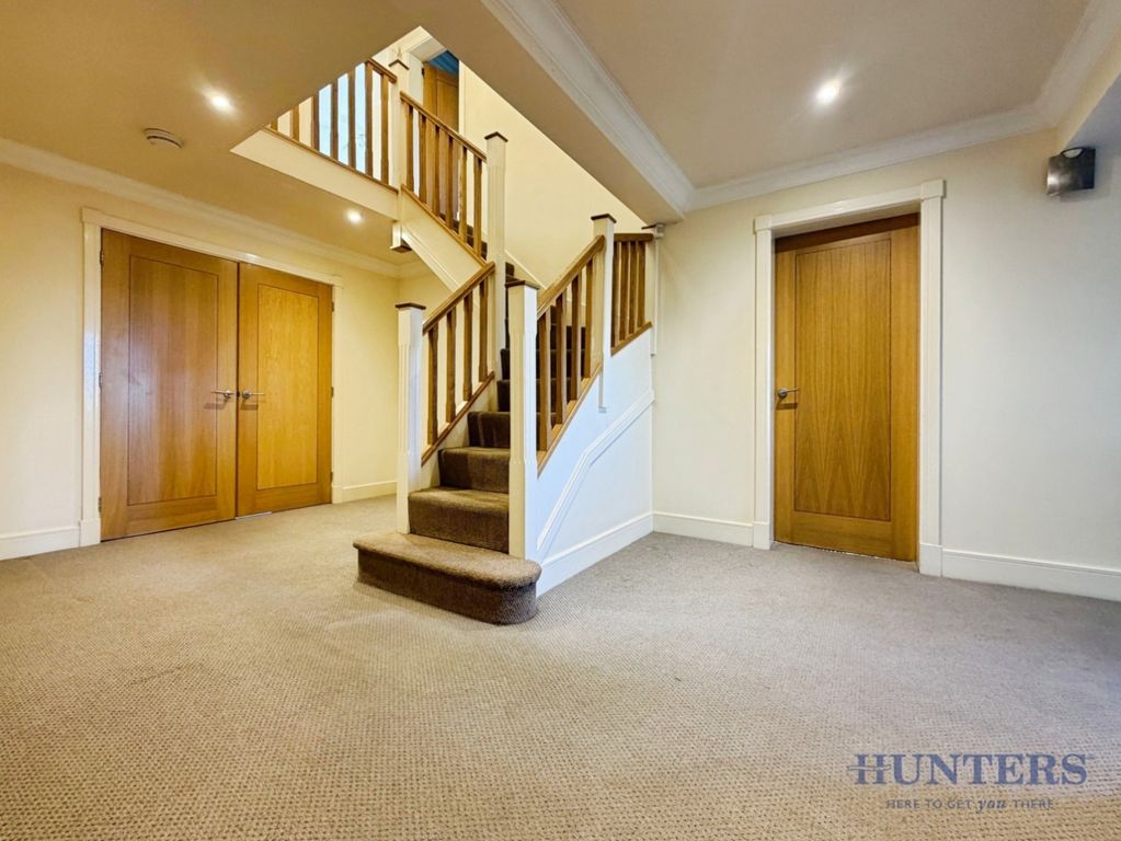 Property photo 2 of 22 Pbox-Img.Jpg