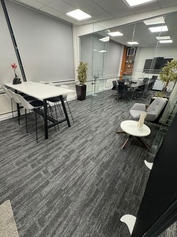 Property photo 2 of 7 Photo 1