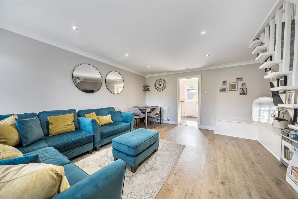 Property photo 2 of 20 Picture No. 15