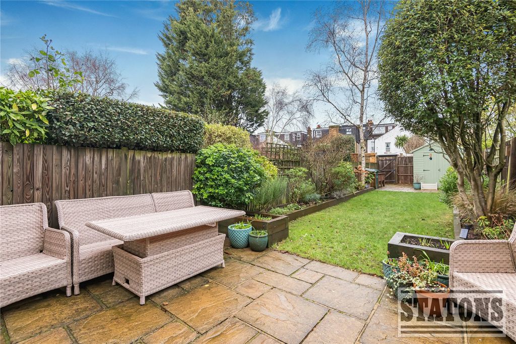 Property photo 2 of 30 Picture No. 13