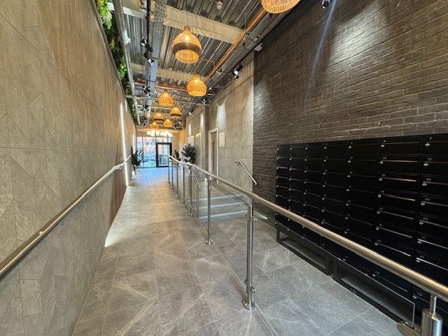 Property photo 2 of 14 Image