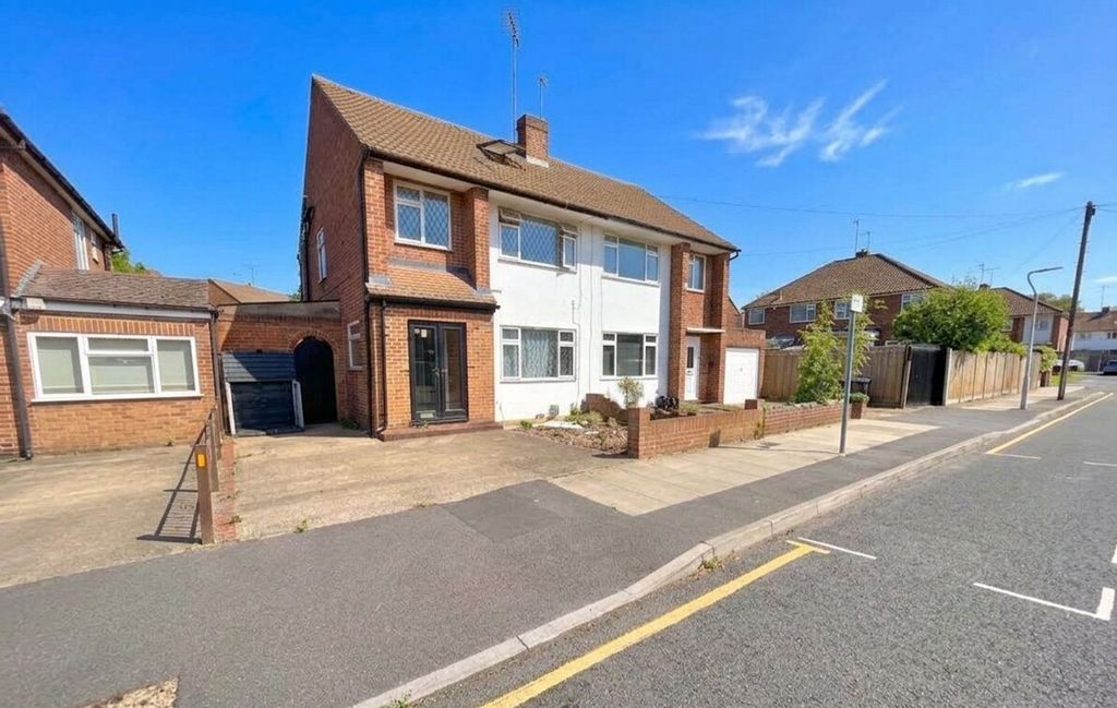 Property photo 1 of 13