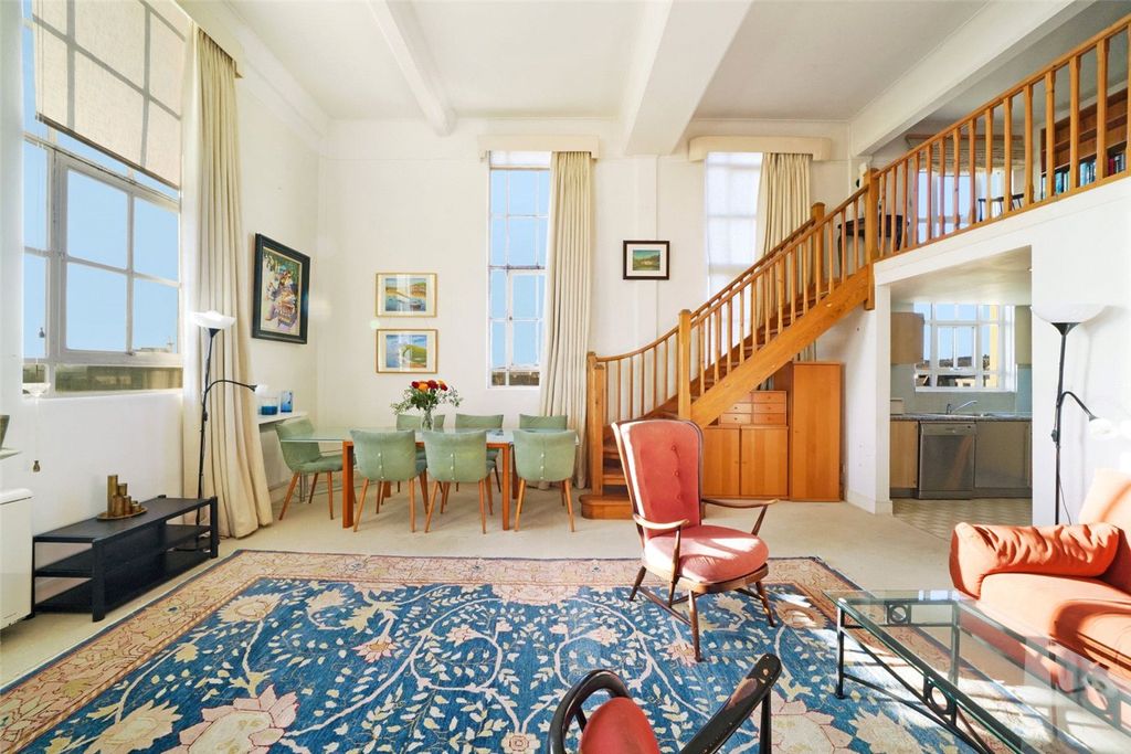 Property photo 3 of 15 Picture No. 19