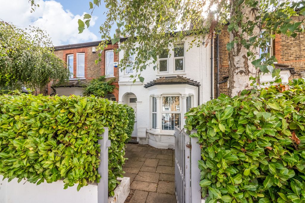 Property photo 1 of 13