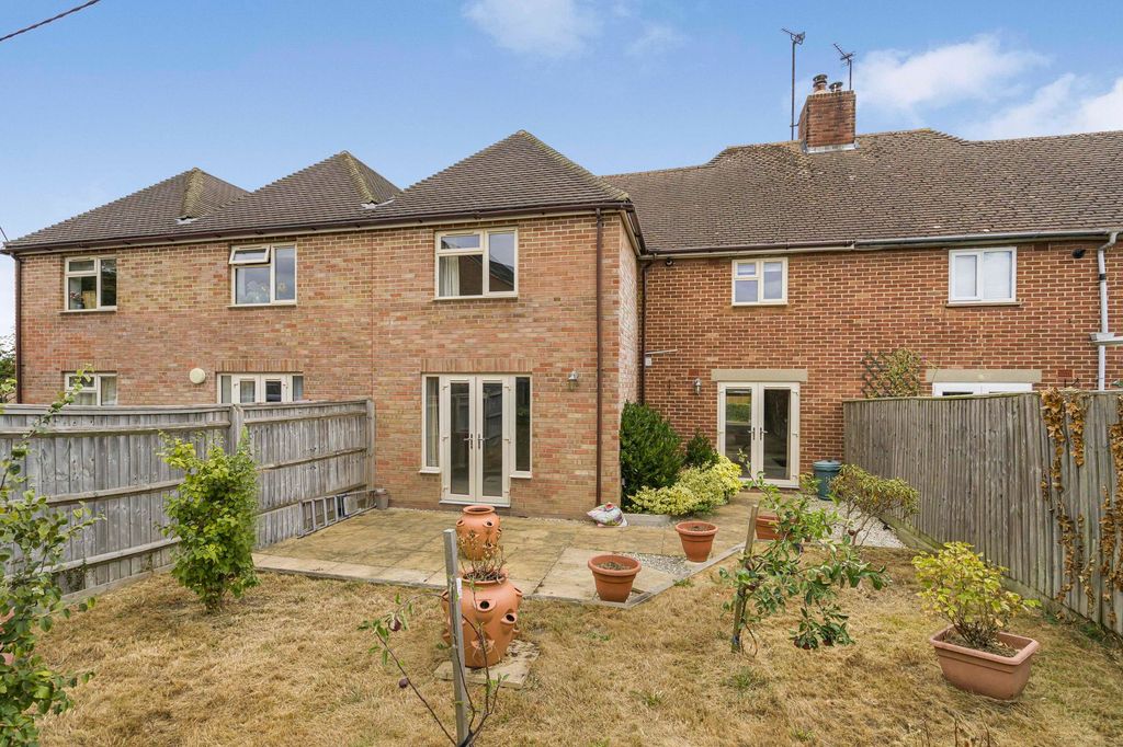 Property photo 2 of 15