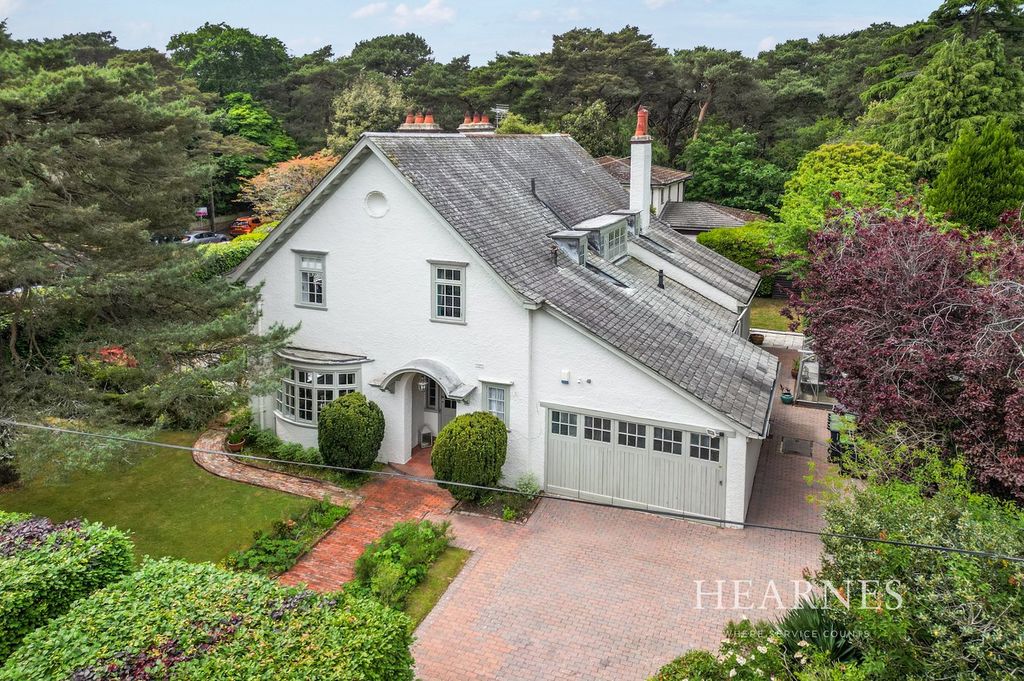 Property photo 1 of 22