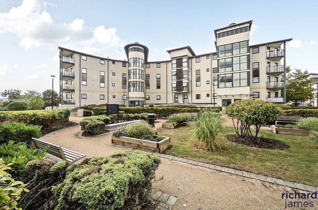 Property photo 1 of 11 6697Da6A16474E97A9Feed8ccc865Bb6