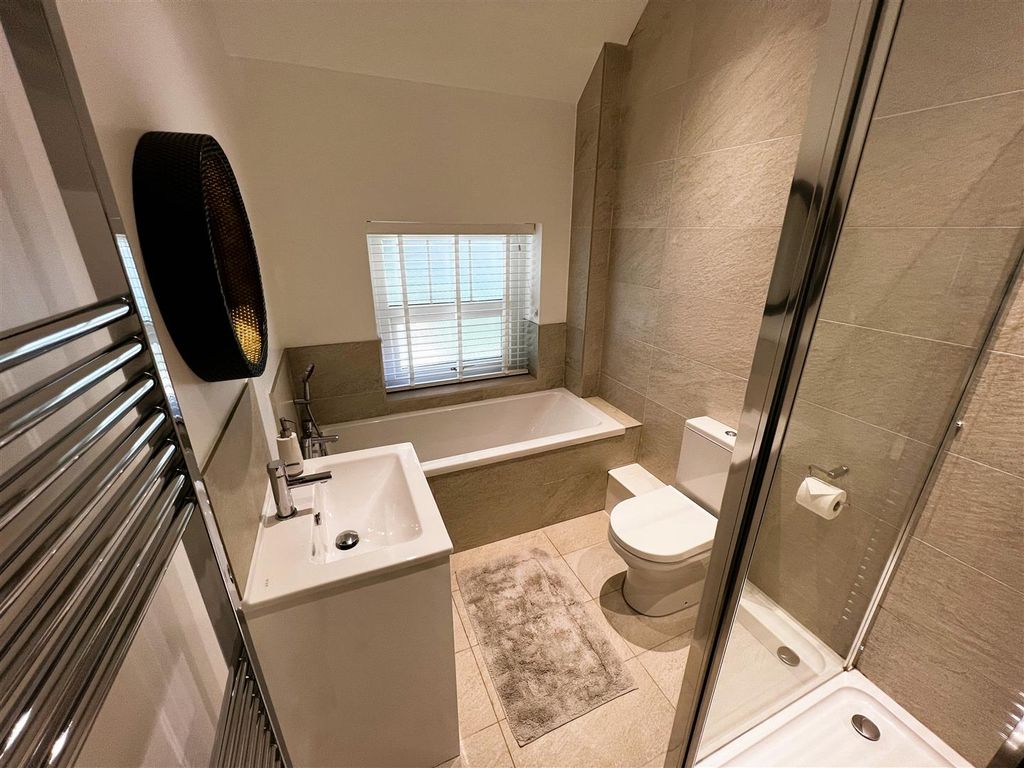 Additional image 16 of 4 bed property to rentSeven Sisters Road, St. Lawrence, Ventnor PO38